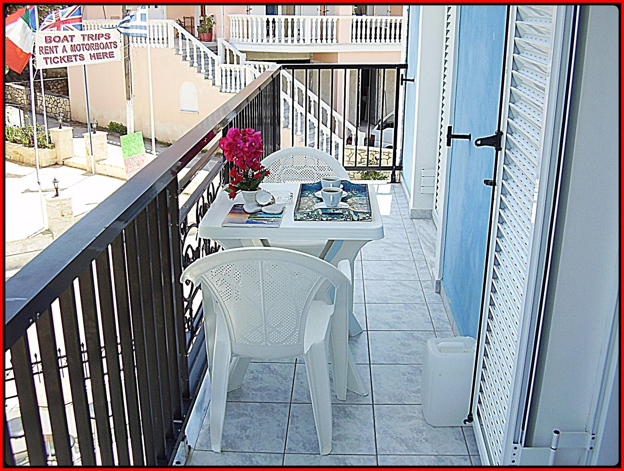 Blue Lake Holiday Homes - Keri Summer Escape Ngoại thất bức ảnh