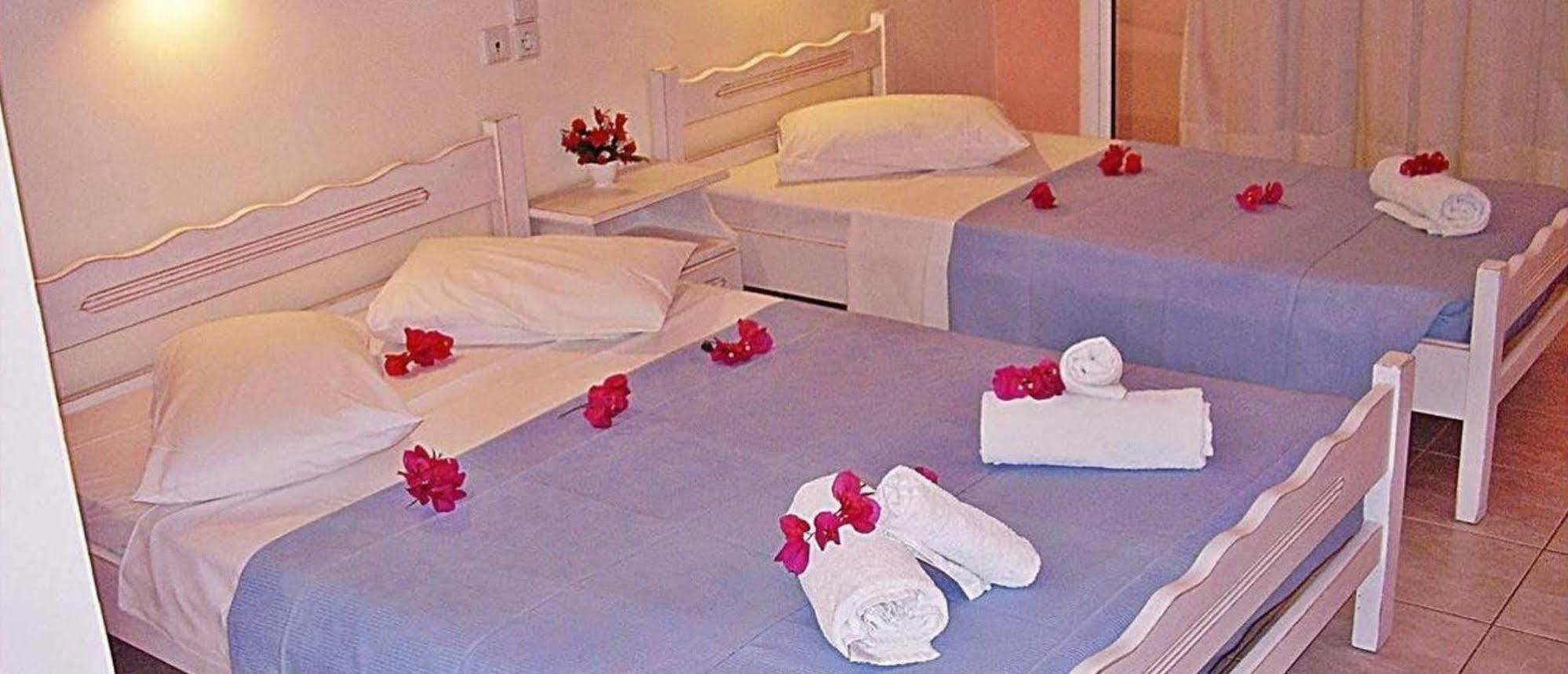 Blue Lake Holiday Homes - Keri Summer Escape Ngoại thất bức ảnh